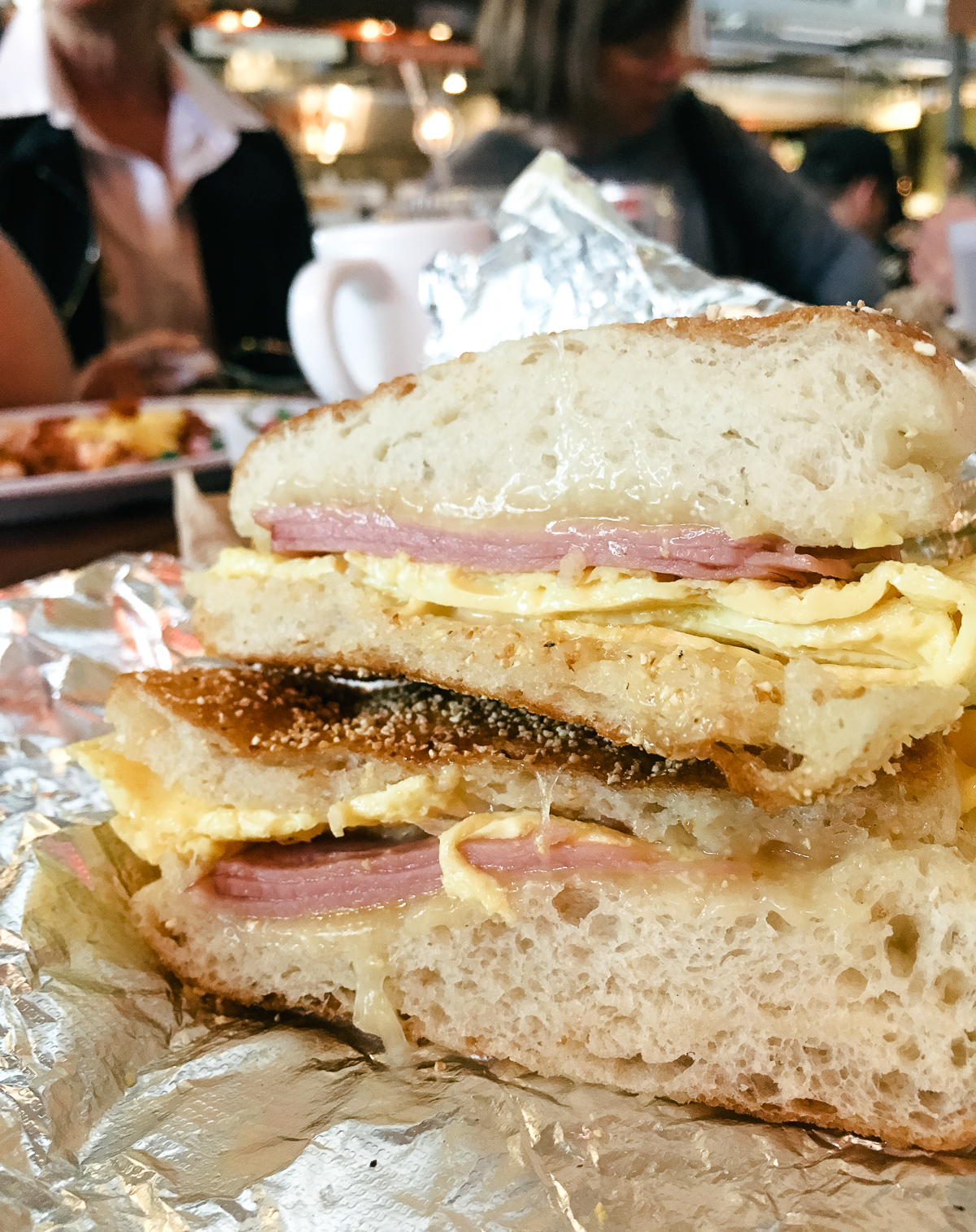 model-bakery-original-breakfast-sandwich